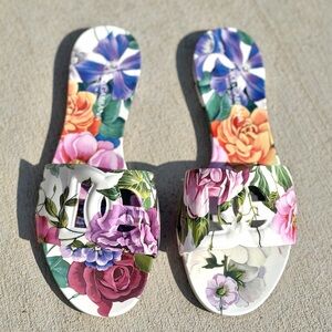 Dolce & Gabbana White Floral Slide Sandals